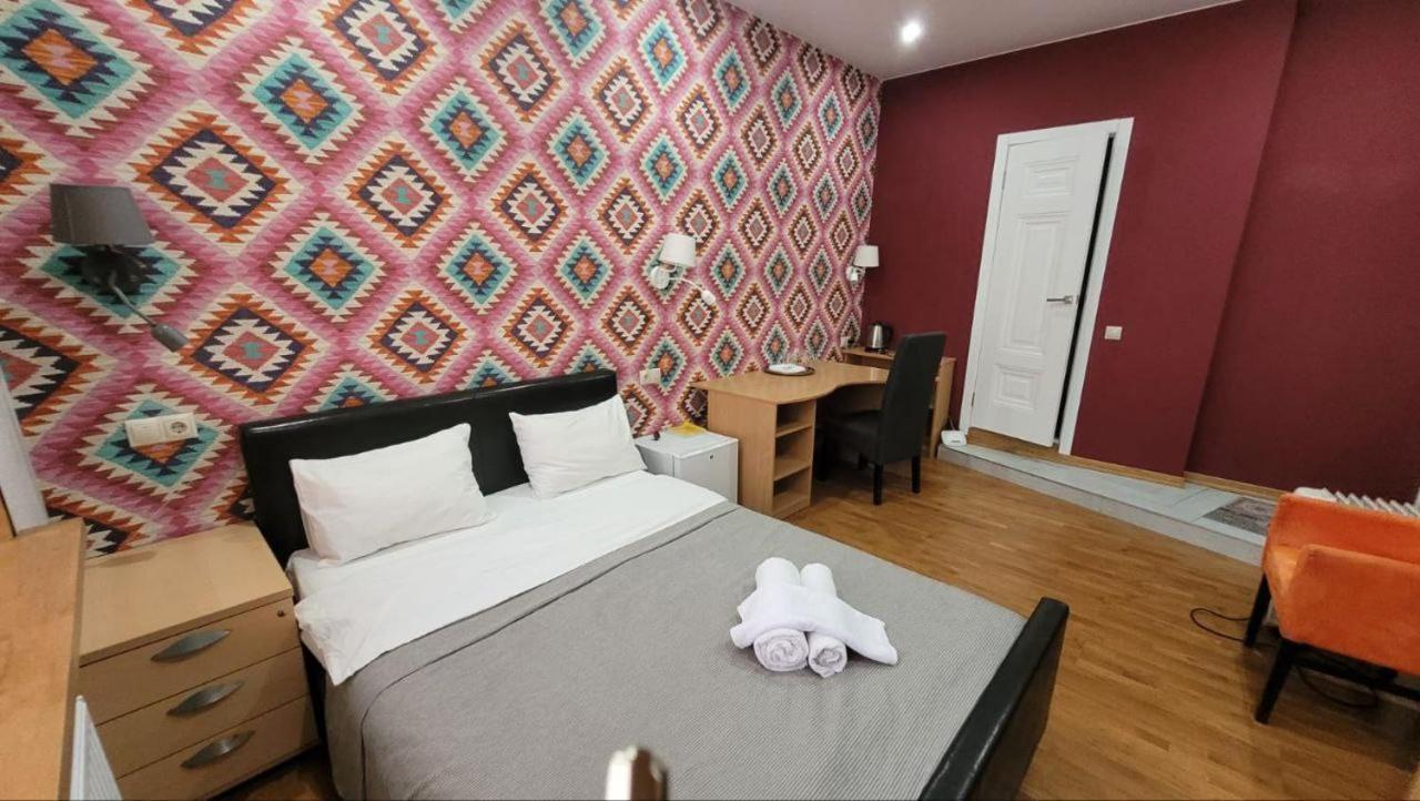Hotel The Gallery Киев Екстериор снимка